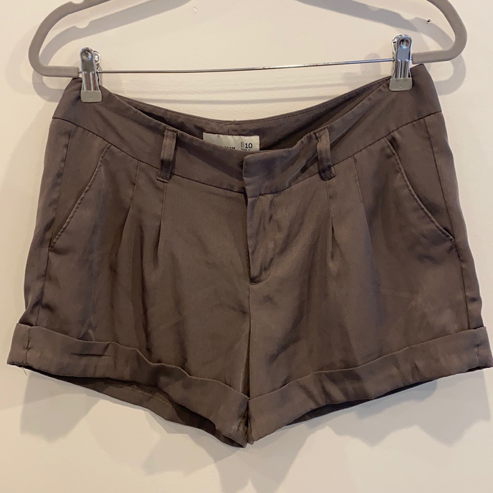 Old Navy Taupe Shorts